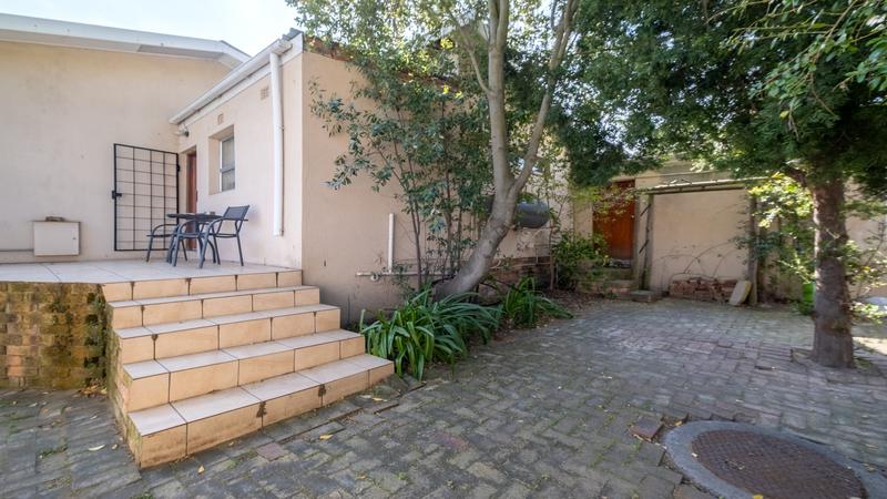 6 Bedroom Property for Sale in Parow North Western Cape
